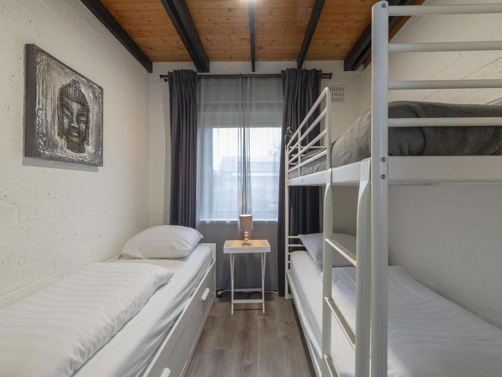Exquisite Bungalow By The Sea Sint Maartensvlotbrug Ngoại thất bức ảnh
